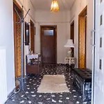 Evans House * Agnanteron